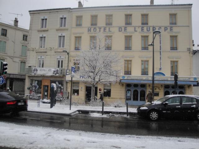 Hotel De L'Europe Valence  Zimmer foto